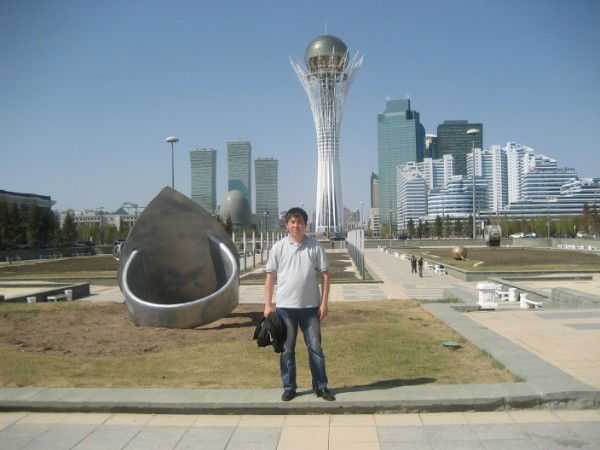 Алмас Аманжолович