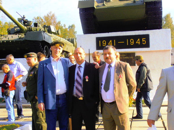 Александр Гультяев