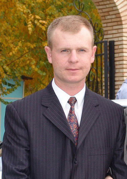 Денис Скуридин