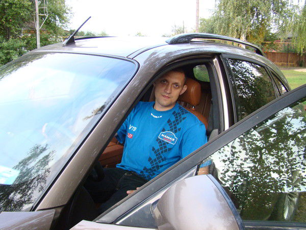 Роман Дубровский