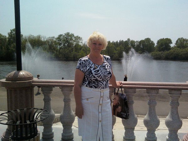 Людмила Гробова