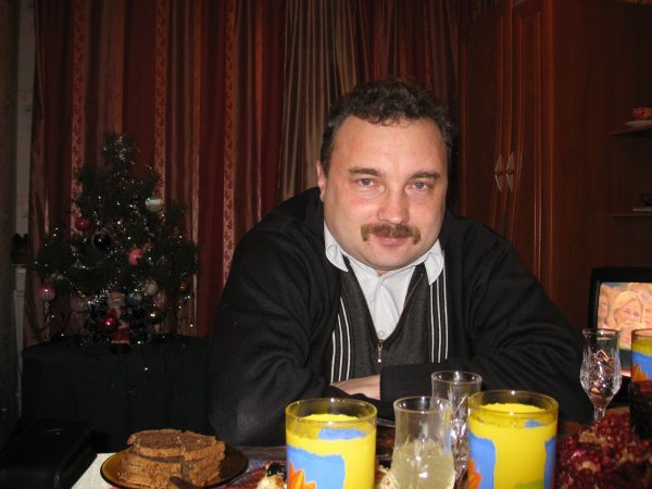 Эдуард Усачёв