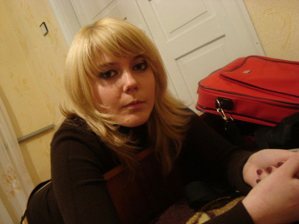 Женя Новкова