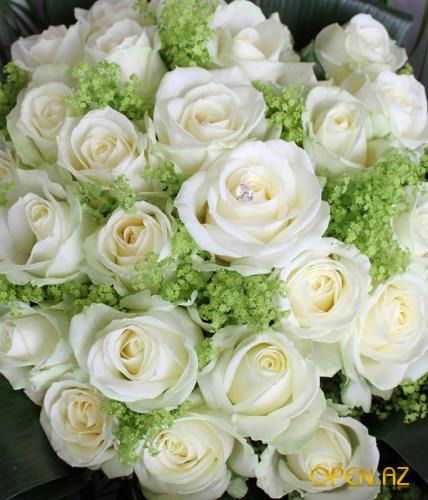 Арзу Шарифова