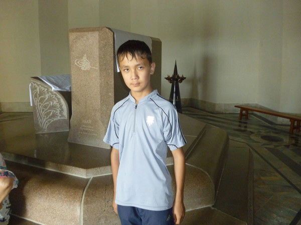 Елдар Жортулов