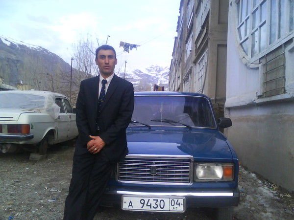 Мехрали Шозодаэронов