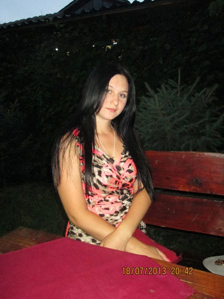 Юлия Линникова (Лаптева)