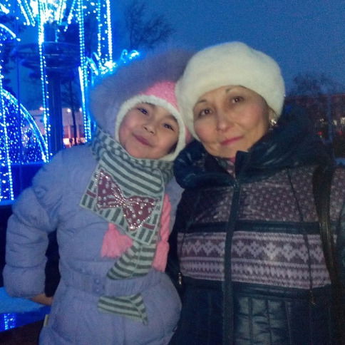 Алтын Хусаинова