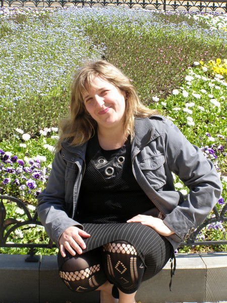 Елена Добровольская