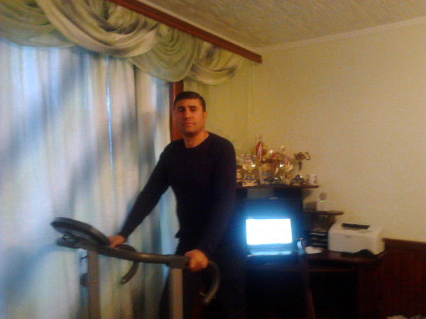 Расул Камаков