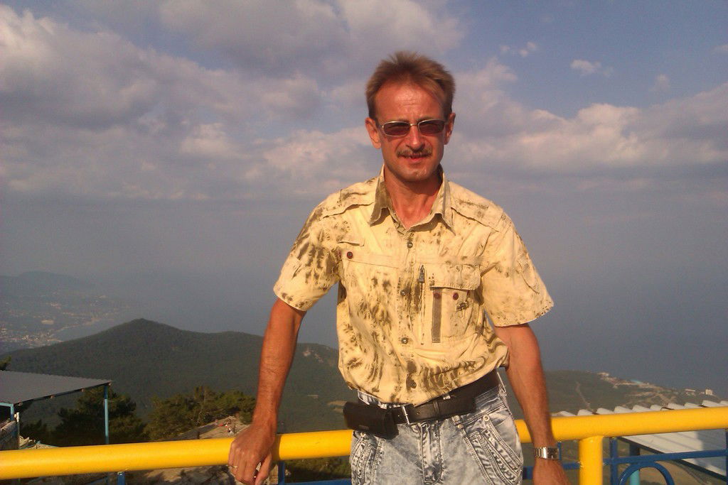 Юрий Коновалов