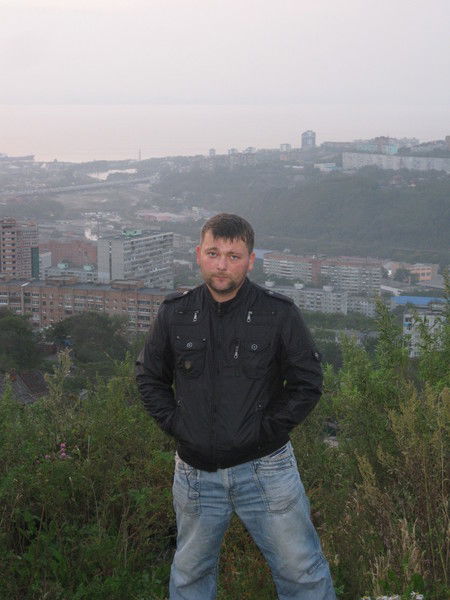 Антон Ткаченко