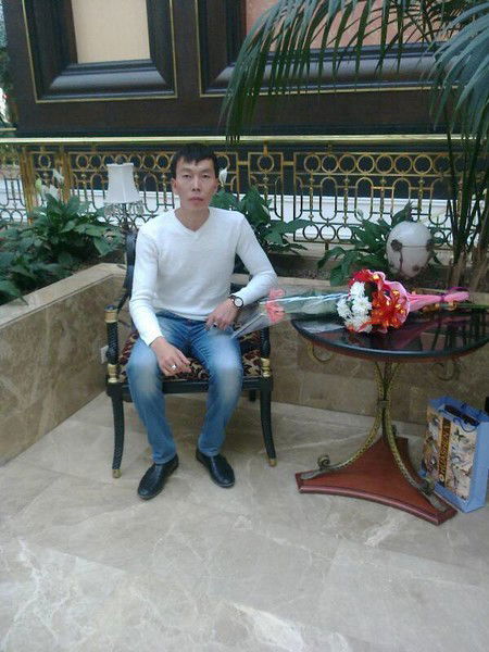 Малик... Жолдасов...