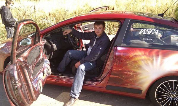 Олег Петров