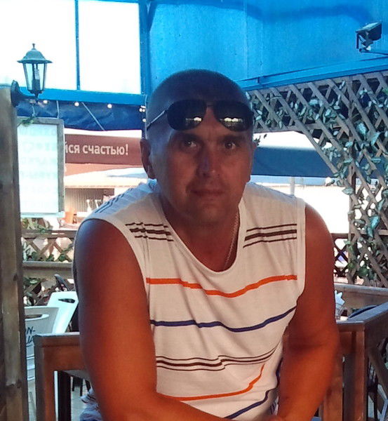 Слава Дозморов