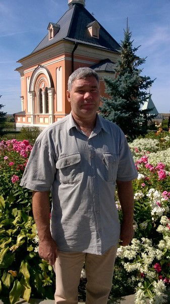 Андрей Ганин