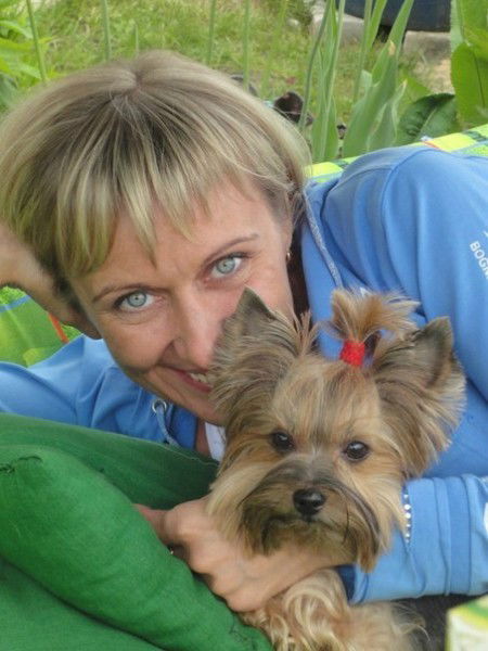 Елена Залевская