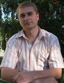 Денис Власов