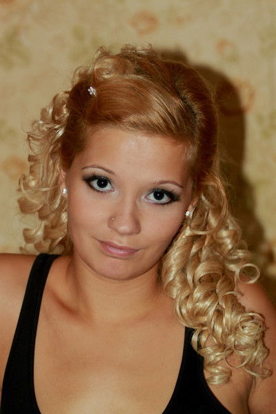 Нюша Сумина