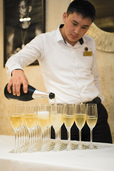 Мукан Сакенов