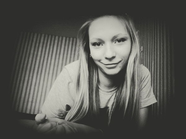 Оля Капитанова