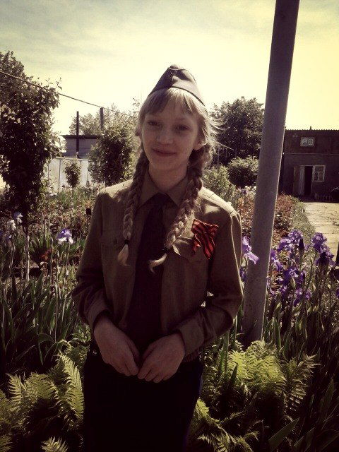 *kolomoiceva* *toma*