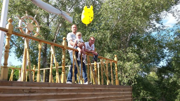 Елена Каракишян