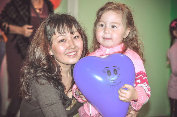 Айна Жабакова