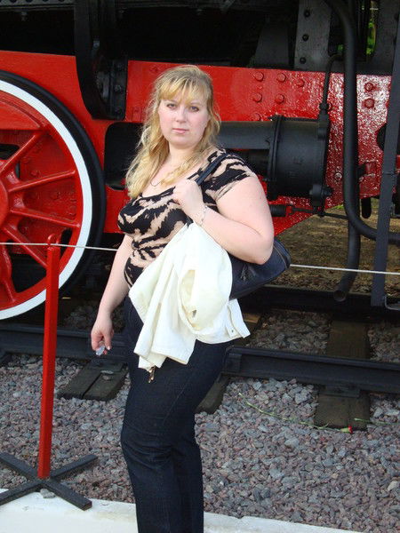 Юлия Шароватова