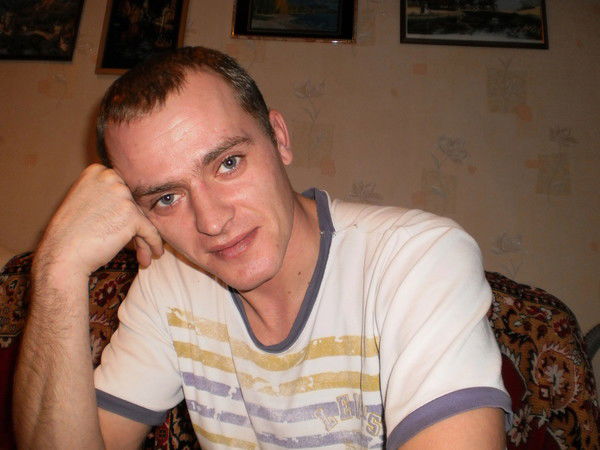 Николай Ларионов