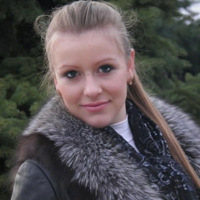 Анна Серова