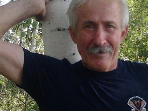 Сергей Ларин