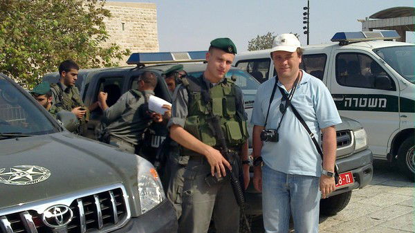 Андрей Борисов