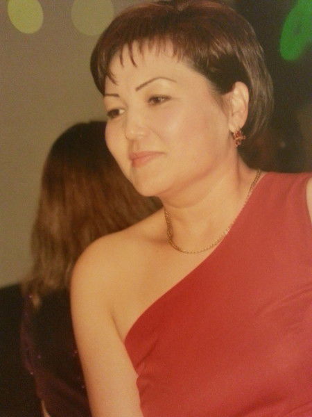 Айгуль Жапарова