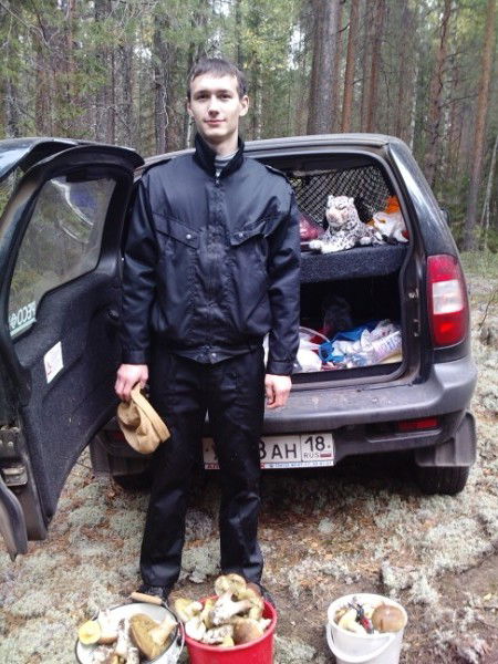 Максим Фоминых