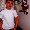 Амир Устенов