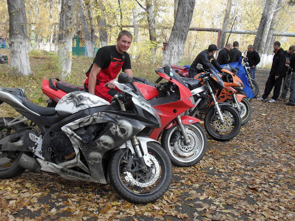 Жека Олейников