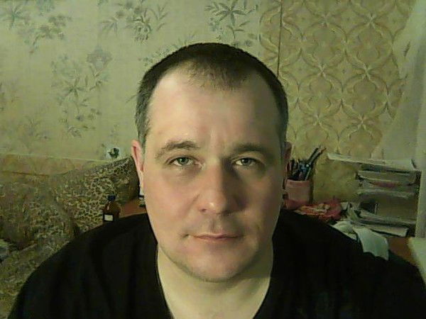 Виктор Попов