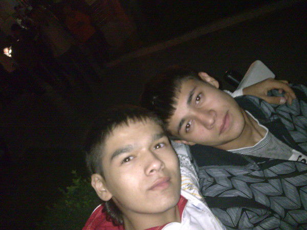 Серыый_(-_-) __)))???