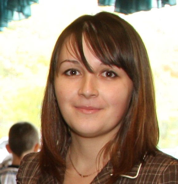 Тина Судакова