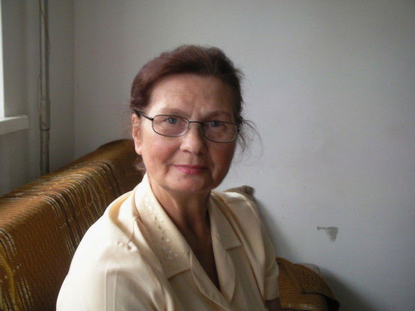 Валя Пестрякова