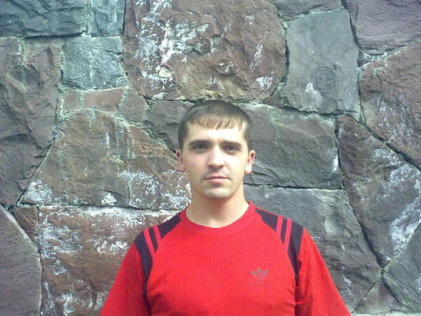 Денис Семенов