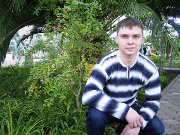 Максим Маслов