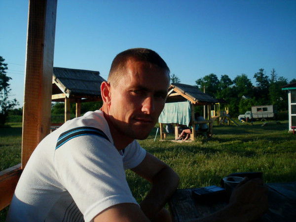 Олег Козлов