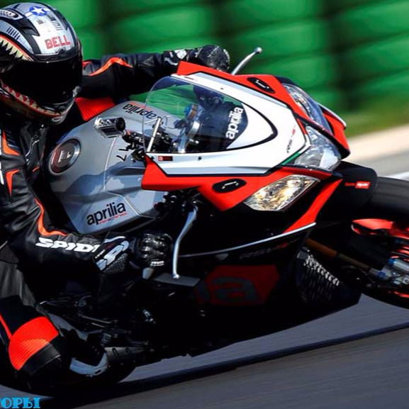 Антон Исаев