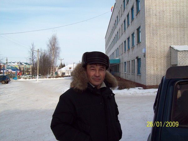 Алик Макаров