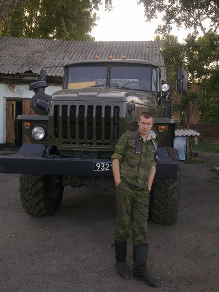 Максим Камардин