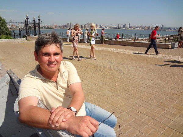 Марат Мухитдинов