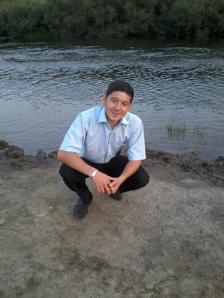 Олжас Султан