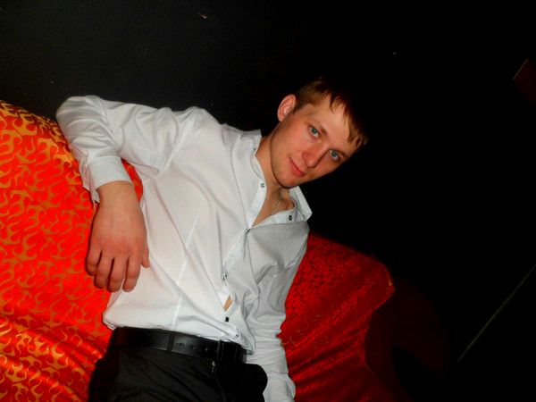 Александр Попов